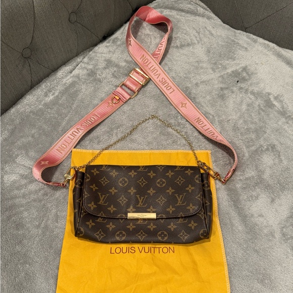 Louis Vuitton Monogram Crossbody Bag with Pink Strap with Dust Bag - Picture 1 of 4